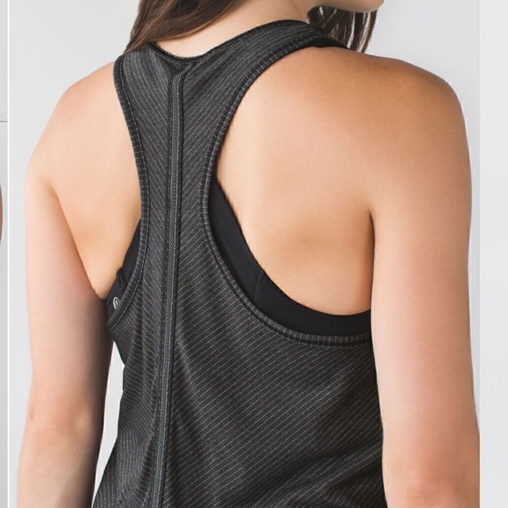 Lululemon Essence Tank - Picture 3 of 6
